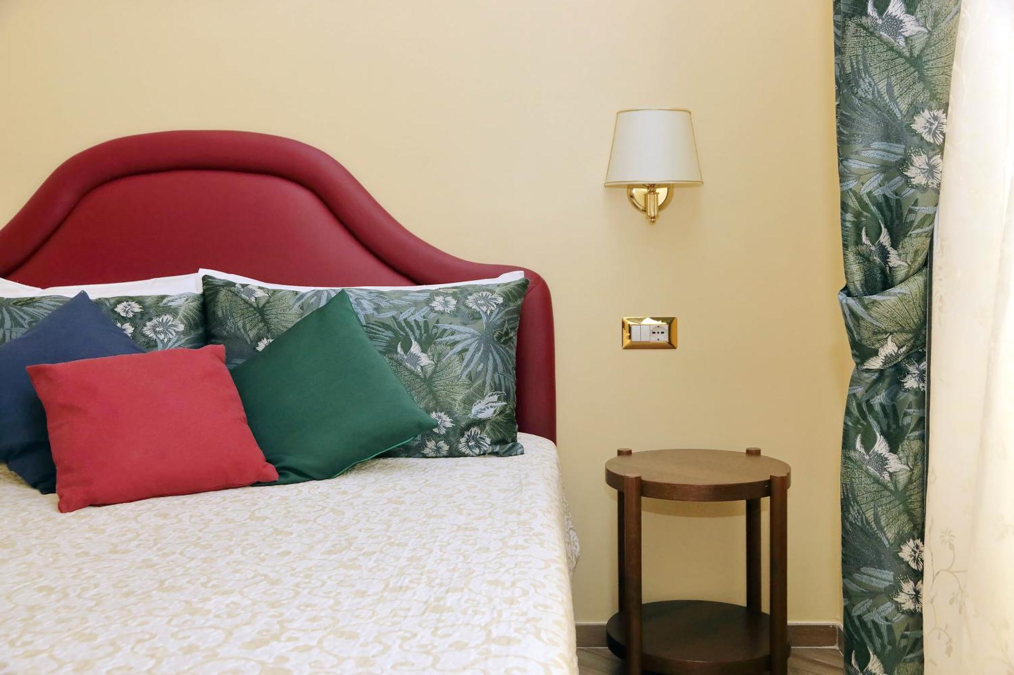 Fancy Guesthouse Vatican Рим Екстер'єр фото